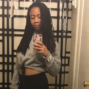 Meet your Posher, Madeline